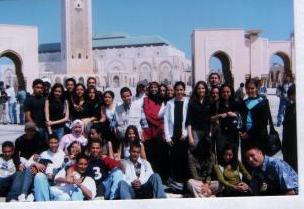 imad avec ses amies a casa
